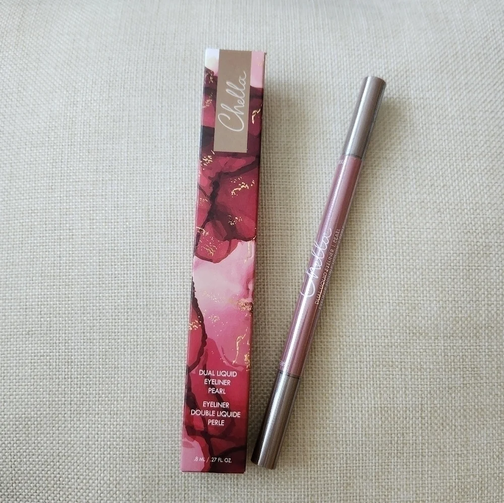 Chella Dual Liquid Eyeliner Pearl in Pearl Gray & Blue